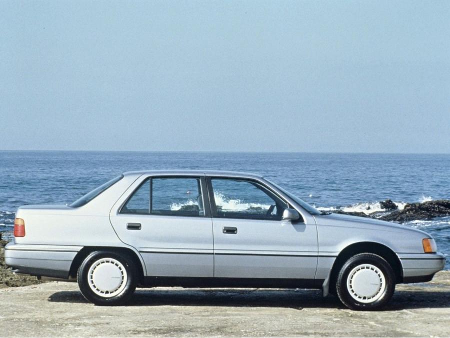  Hyundai Sonata 1988 года  (US) (фото 4 из 9)